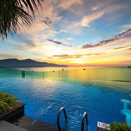 Sala Danang Beach Hotel Exterior foto